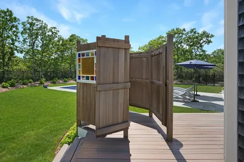 27 Watcha Path Edgartown MA 02539