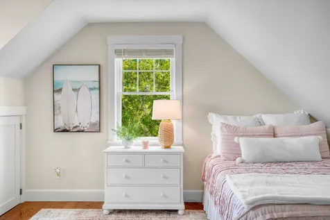 27 Watcha Path Edgartown MA 02539