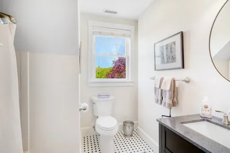27 Watcha Path Edgartown MA 02539