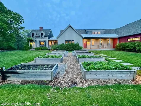 60 Meetinghouse Road Chilmark MA 02535