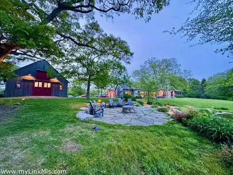 60 Meetinghouse Road Chilmark MA 02535