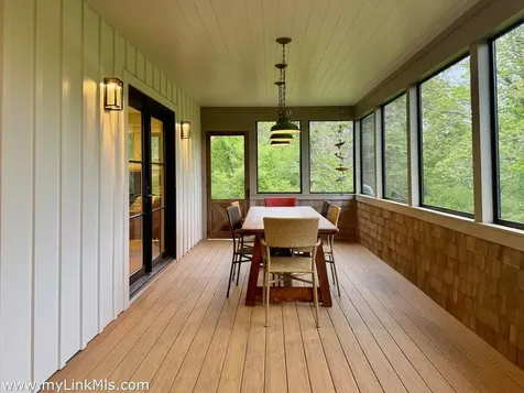 60 Meetinghouse Road Chilmark MA 02535