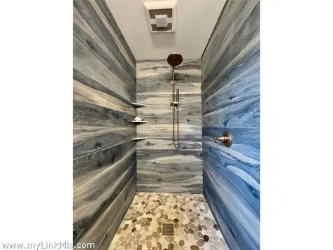 60 Meetinghouse Road Chilmark MA 02535