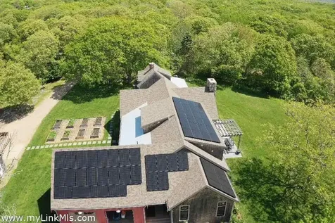60 Meetinghouse Road Chilmark MA 02535