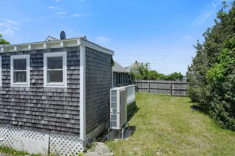 32 Beach Road Oak Bluffs MA 02557