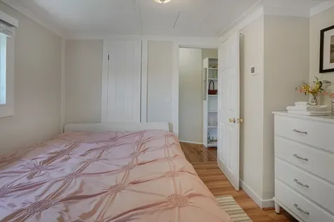 32 Beach Road Oak Bluffs MA 02557