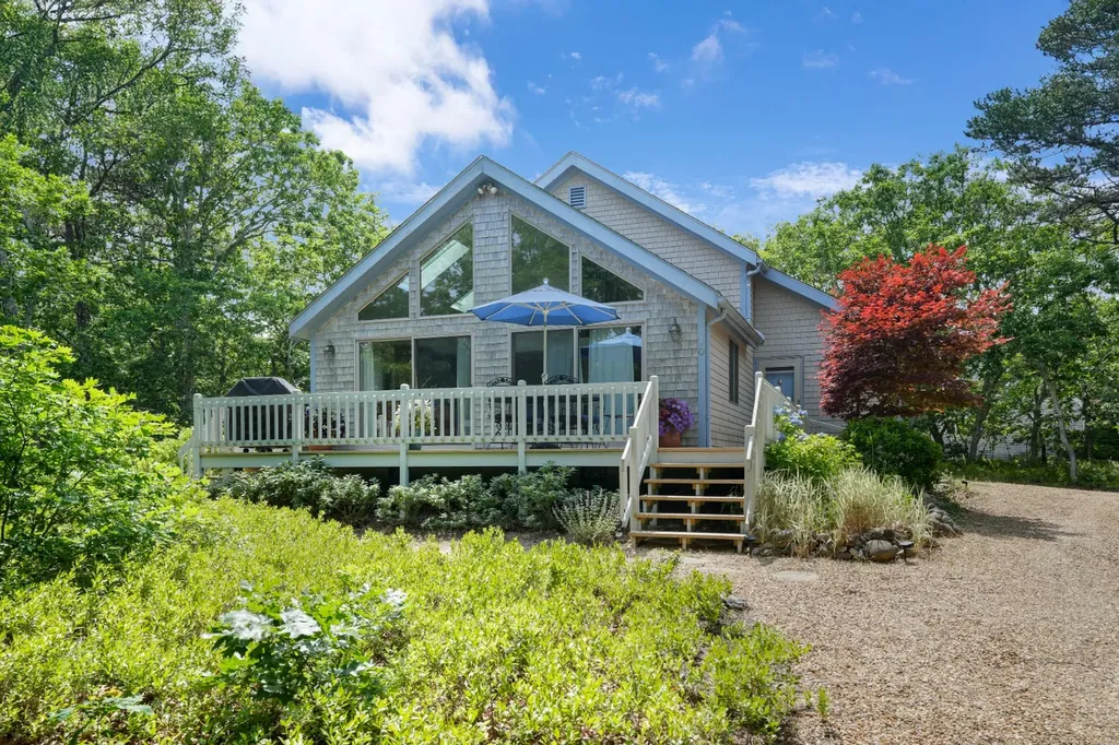 10 Eagles Nest Road Edgartown MA 02539