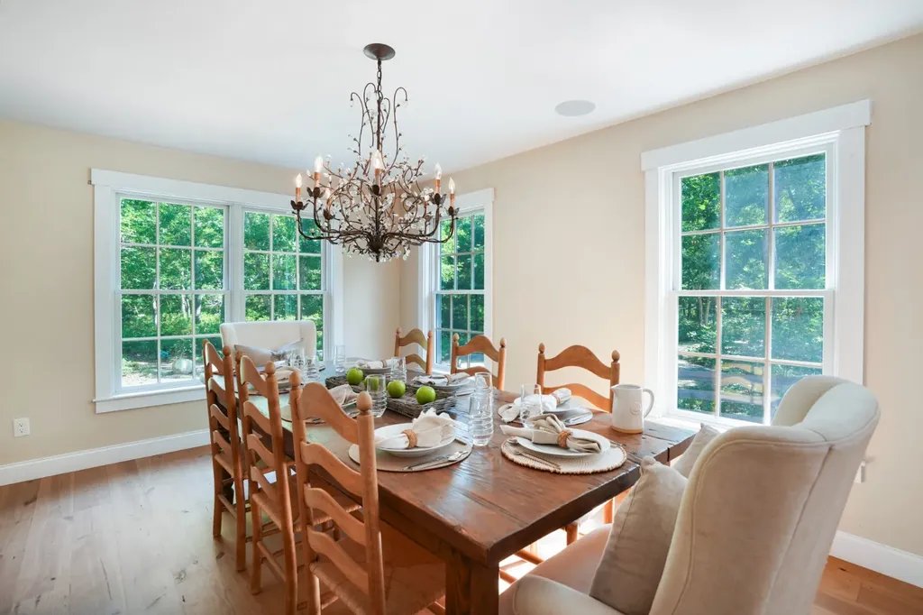 53 Stoney Hill Road West Tisbury MA 02575