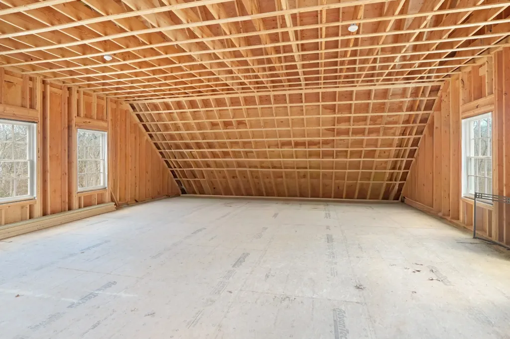53 Stoney Hill Road West Tisbury MA 02575