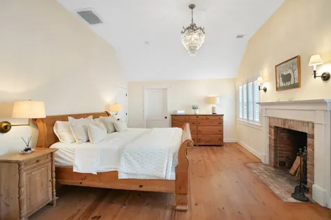 53 Stoney Hill Road West Tisbury MA 02575