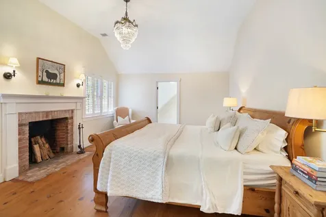 53 Stoney Hill Road West Tisbury MA 02575