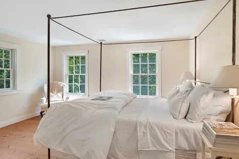 53 Stoney Hill Road West Tisbury MA 02575