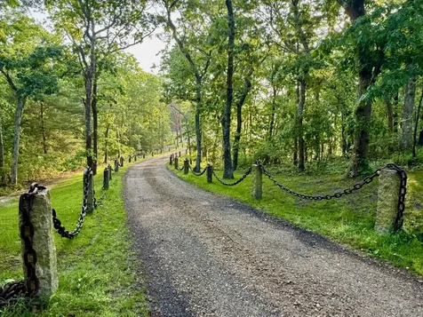 14 Trapps Pond Road Edgartown MA 02539