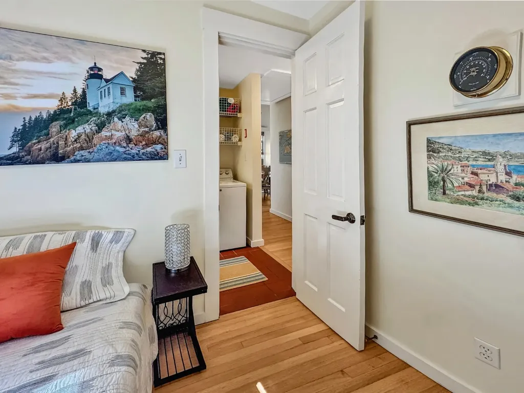 11 Ephriam Allen Road West Tisbury MA 02575