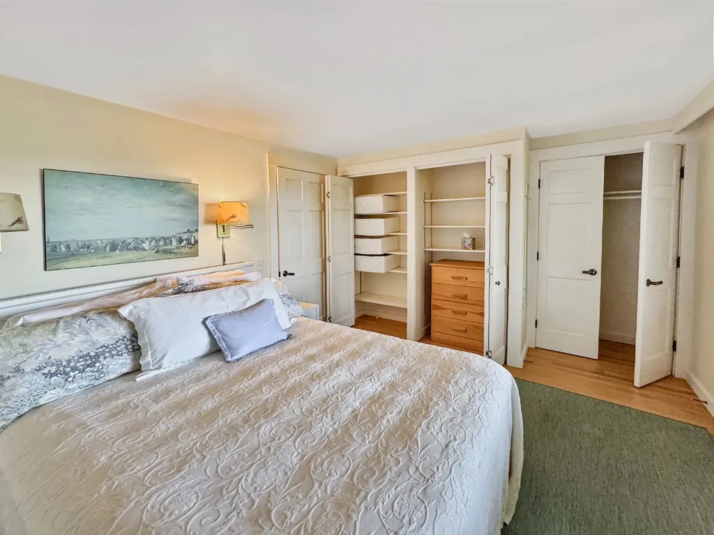 11 Ephriam Allen Road West Tisbury MA 02575