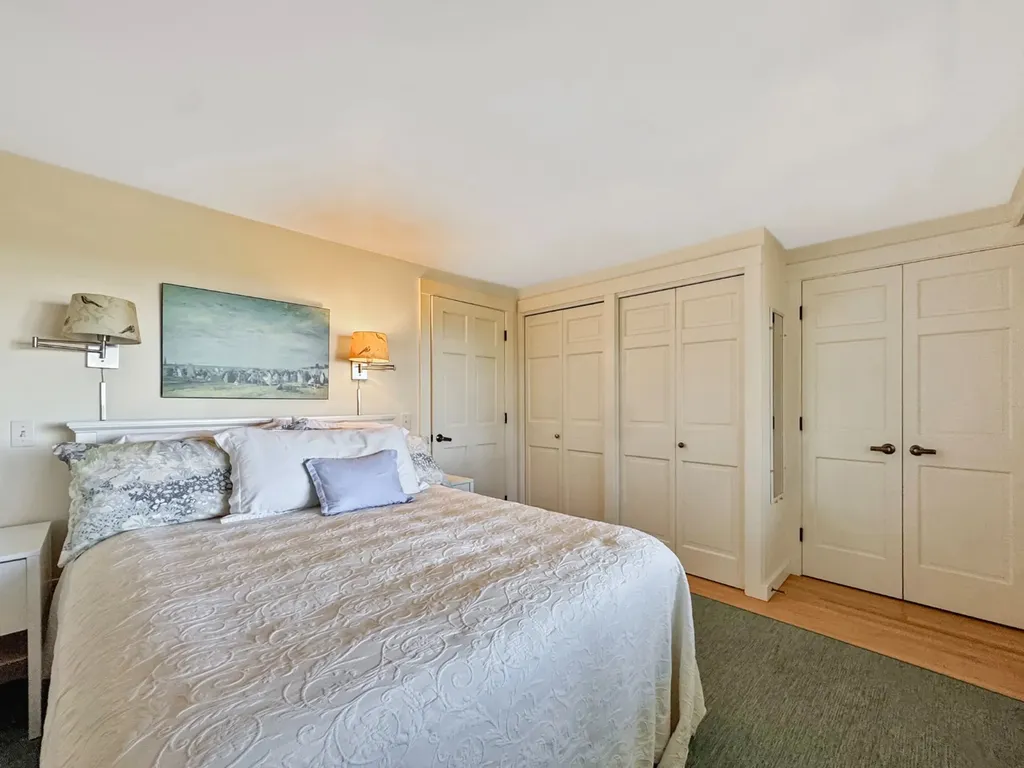 11 Ephriam Allen Road West Tisbury MA 02575