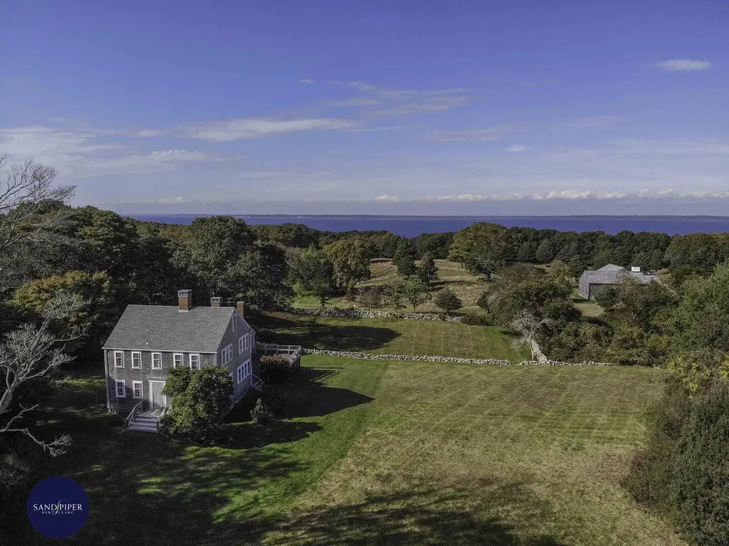 11 Ephriam Allen Road West Tisbury MA 02575