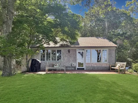 11 Ephriam Allen Road West Tisbury MA 02575