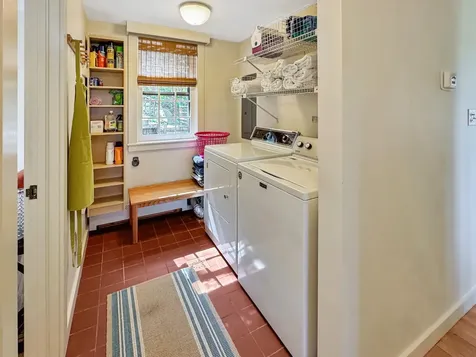 11 Ephriam Allen Road West Tisbury MA 02575