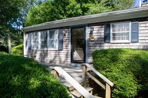 73 & 0 Old Country Lane Vineyard Haven MA 02568