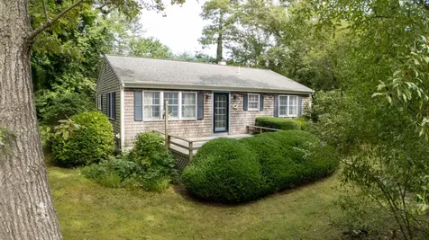73 & 0 Old Country Lane Vineyard Haven MA 02568