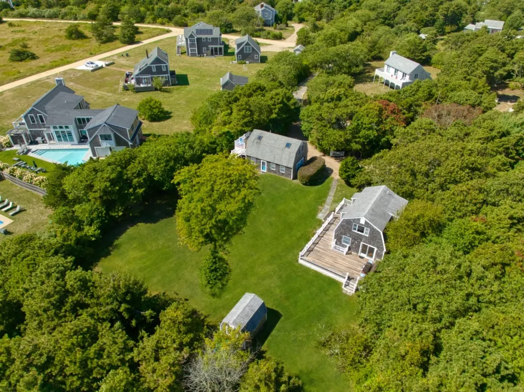 19 Katama Drive Edgartown MA 02539