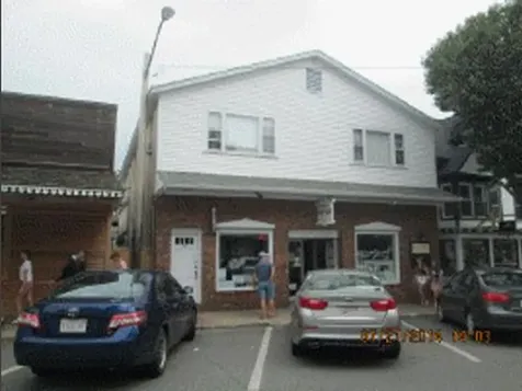 38 Circuit Avenue Oak Bluffs MA 02557