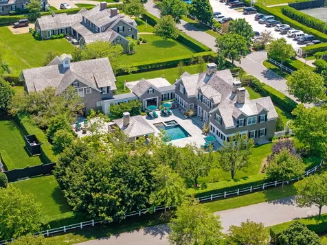 3 Field Club Lane Edgartown MA 02539