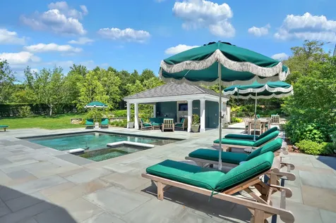 3 Field Club Lane Edgartown MA 02539
