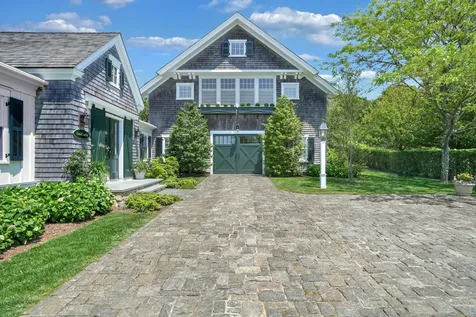 3 Field Club Lane Edgartown MA 02539