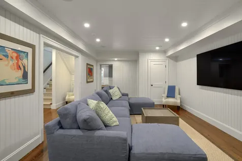 3 Field Club Lane Edgartown MA 02539