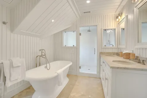 3 Field Club Lane Edgartown MA 02539