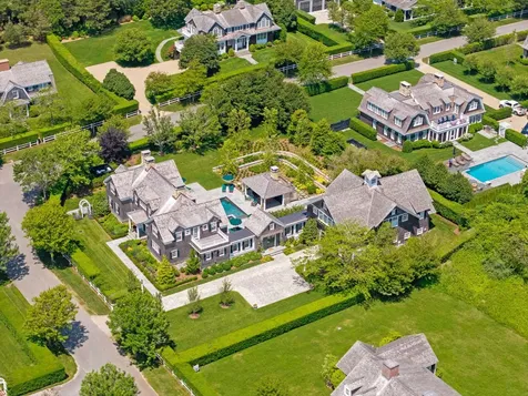 3 Field Club Lane Edgartown MA 02539