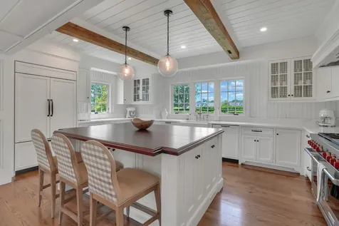 3 Field Club Lane Edgartown MA 02539