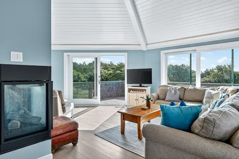 76 Washque Avenue Edgartown MA 02539