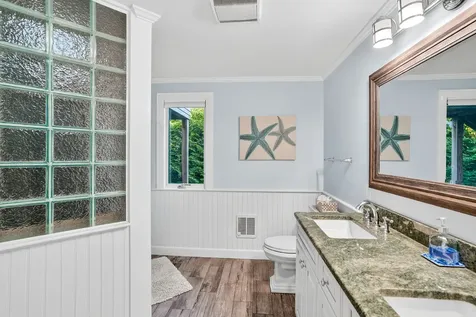 76 Washque Avenue Edgartown MA 02539
