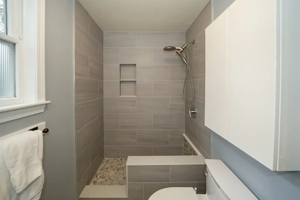 66 Barnes Road Oak Bluffs MA 02557