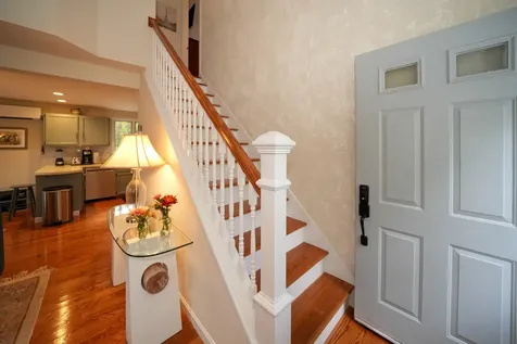 66 Barnes Road Oak Bluffs MA 02557