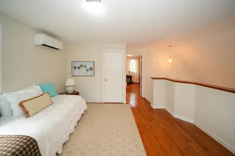 66 Barnes Road Oak Bluffs MA 02557