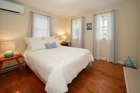 66 Barnes Road Oak Bluffs MA 02557