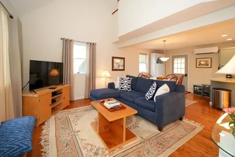 66 Barnes Road Oak Bluffs MA 02557