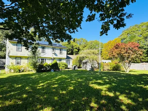 140 Midland Avenue Vineyard Haven MA 02568