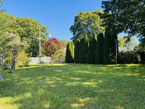 140 Midland Avenue Vineyard Haven MA 02568