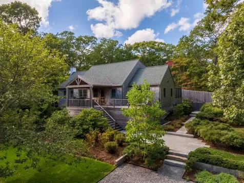 81 Leland Avenue Vineyard Haven MA 02568