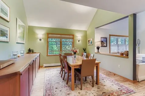 81 Leland Avenue Vineyard Haven MA 02568