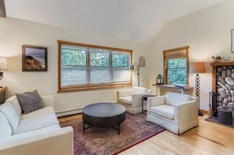 81 Leland Avenue Vineyard Haven MA 02568