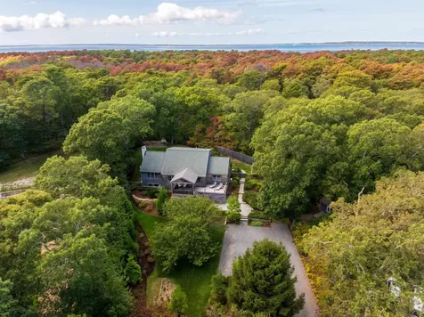 81 Leland Avenue Vineyard Haven MA 02568