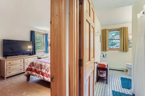 81 Leland Avenue Vineyard Haven MA 02568