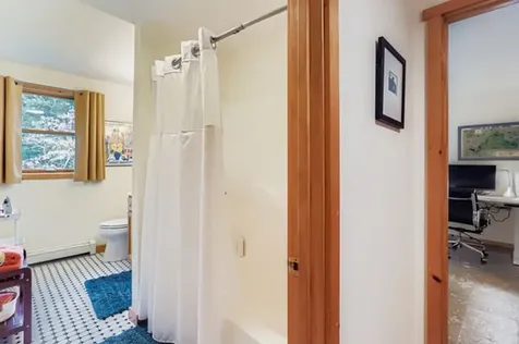 81 Leland Avenue Vineyard Haven MA 02568