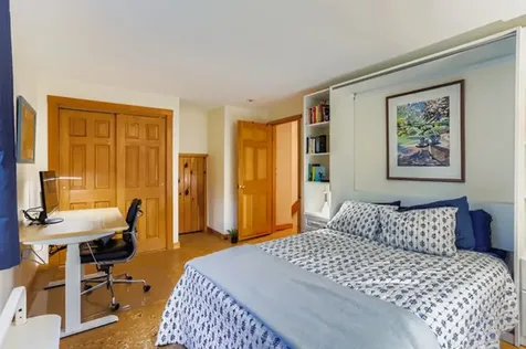 81 Leland Avenue Vineyard Haven MA 02568